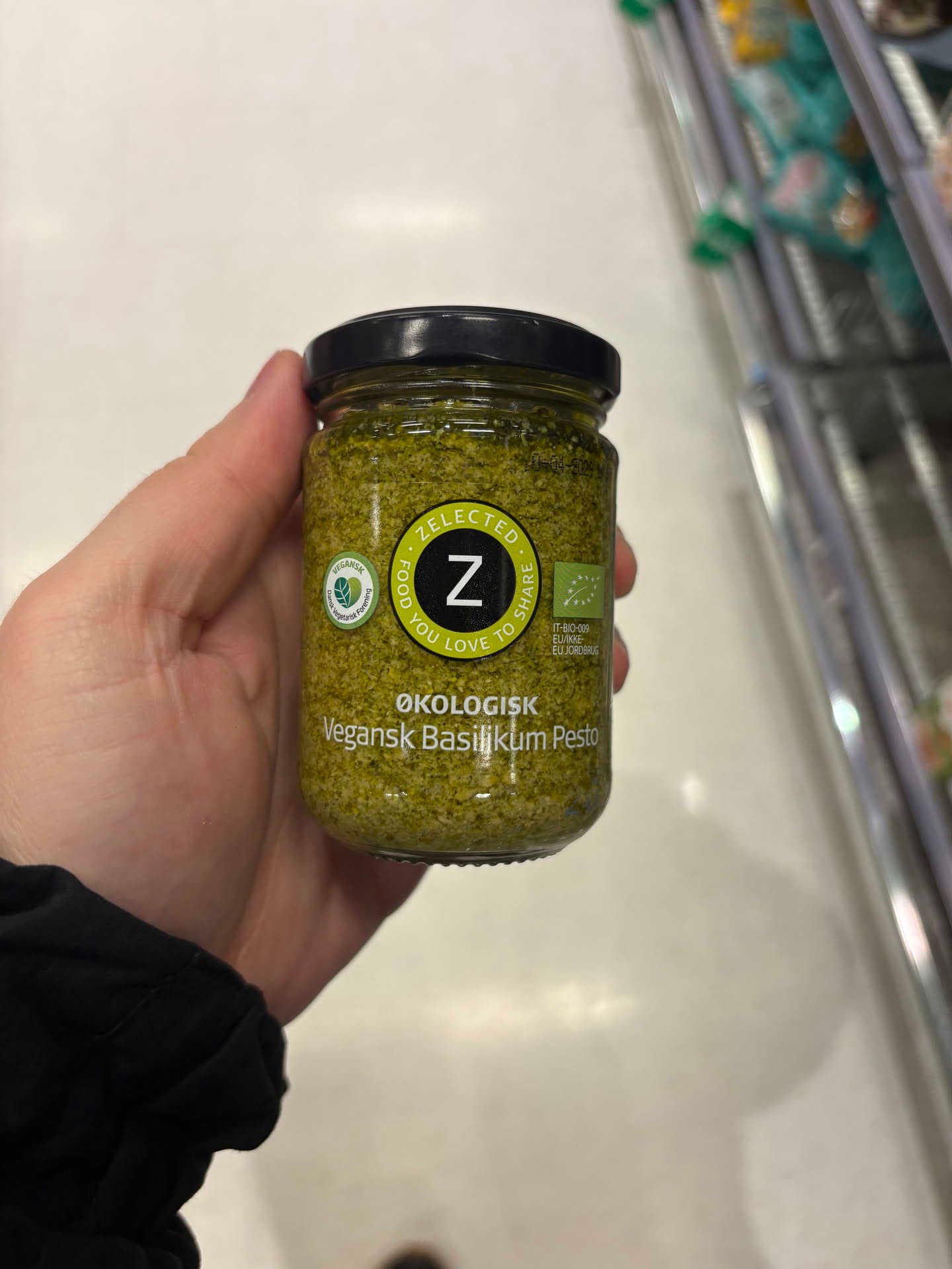 Basilikum Pesto